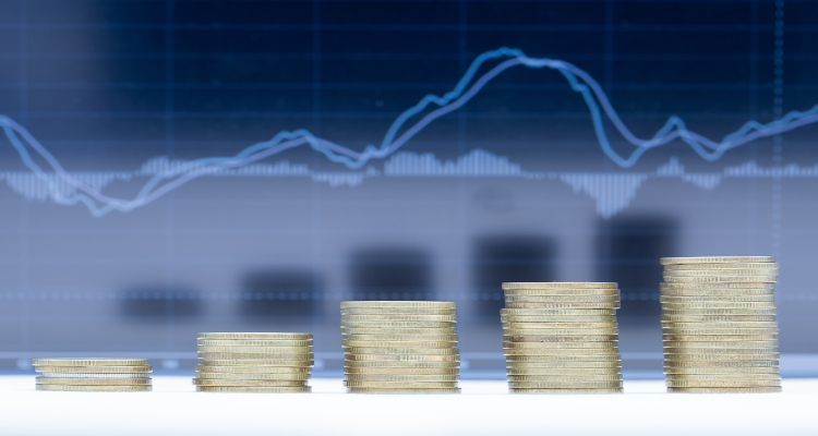 Inflazione e carovita: acquisti intelligenti per smartworking e DAD